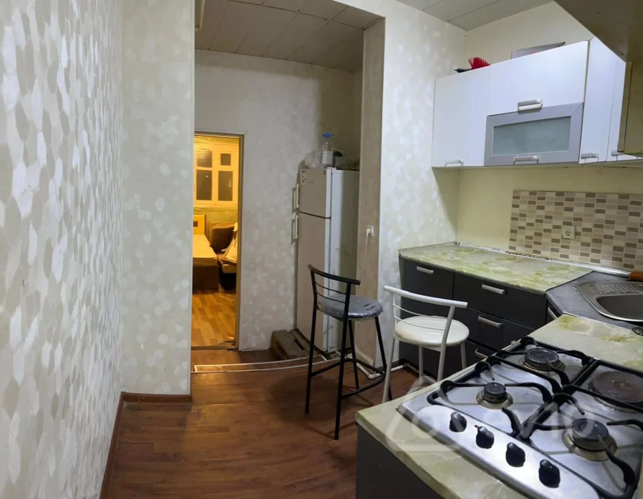 Kirayə verilir 3 otaqlı köhnə tikili 70 m²