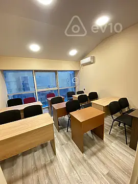 Kirayə verilir 15 otaqlı ofis 370 m²