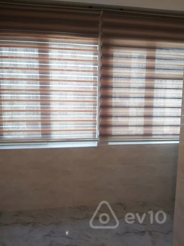 Satılır 1 otaqlı köhnə tikili 47 m²