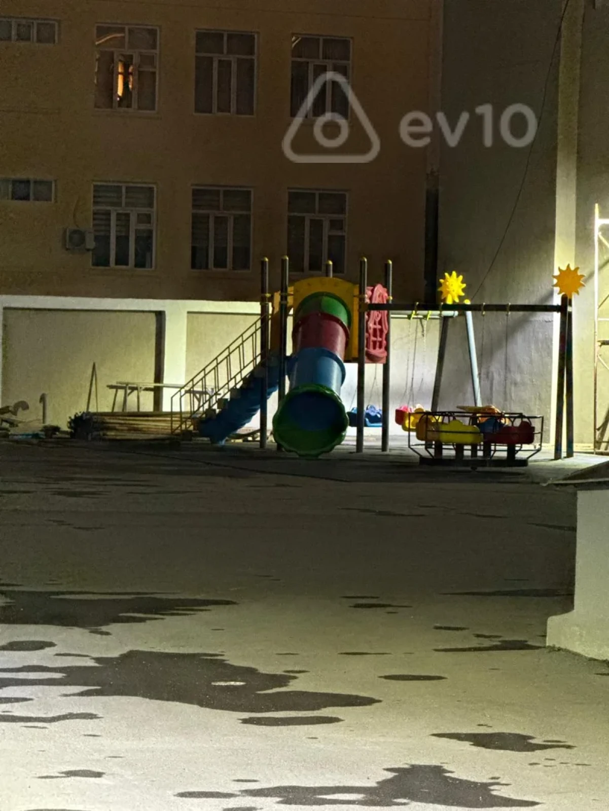 Kirayə verilir 2 otaqlı yeni tikili 70 m²