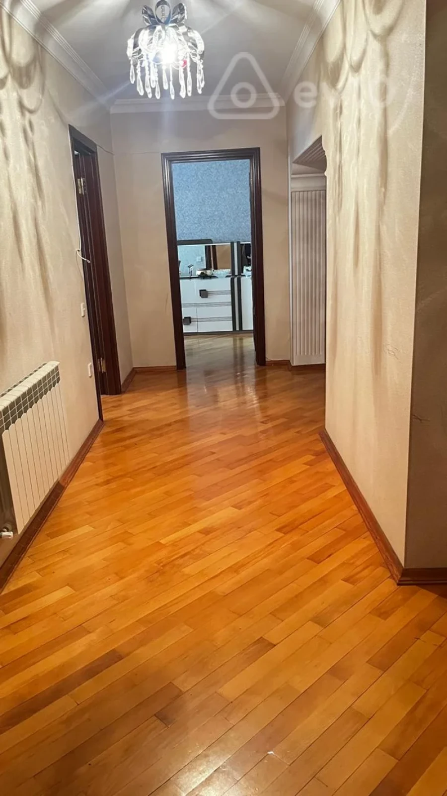 Kirayə verilir 3 otaqlı yeni tikili 135 m²