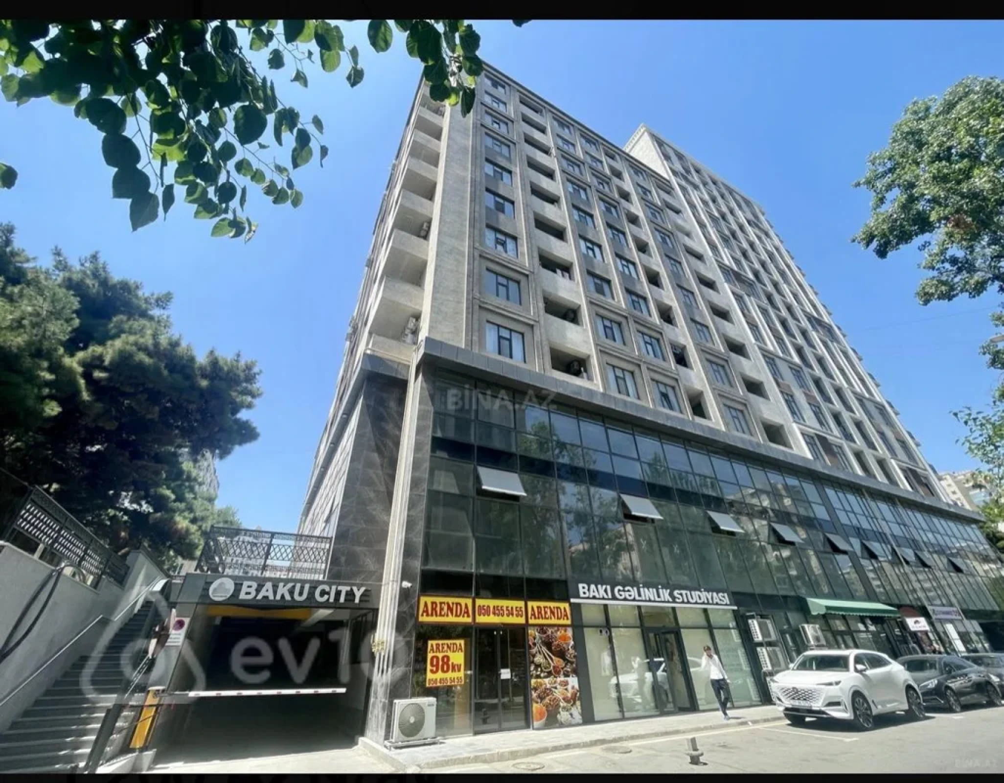 Kirayə verilir 2 otaqlı yeni tikili 65 m²