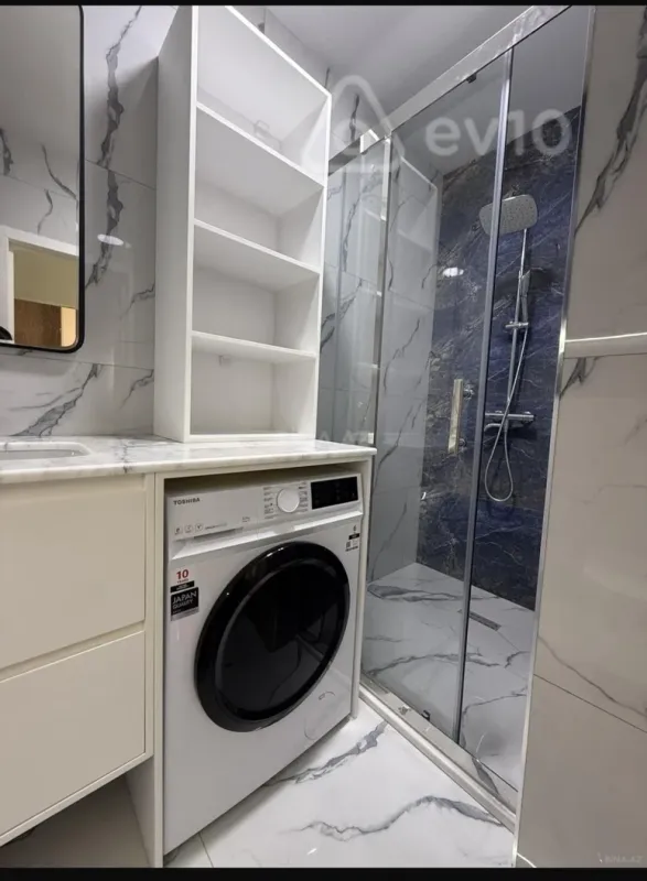 Kirayə verilir 2 otaqlı yeni tikili 65 m²