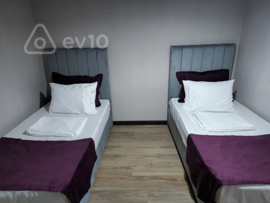 Kirayə verilir 3 otaqlı yeni tikili 100 m²