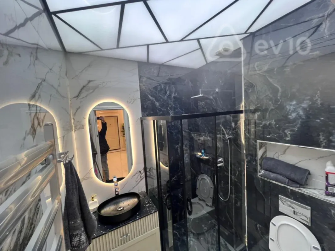 Kirayə verilir 2 otaqlı yeni tikili 71 m²