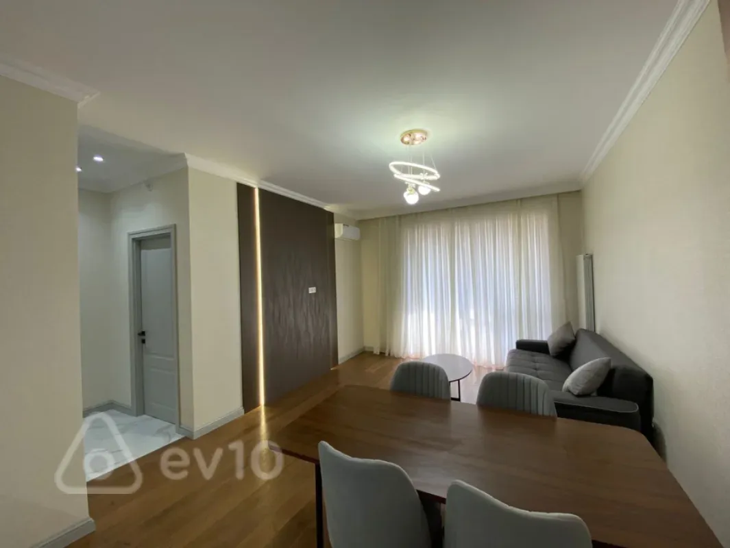 Kirayə verilir 2 otaqlı yeni tikili 61 m²