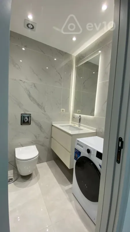 Kirayə verilir 2 otaqlı yeni tikili 61 m²