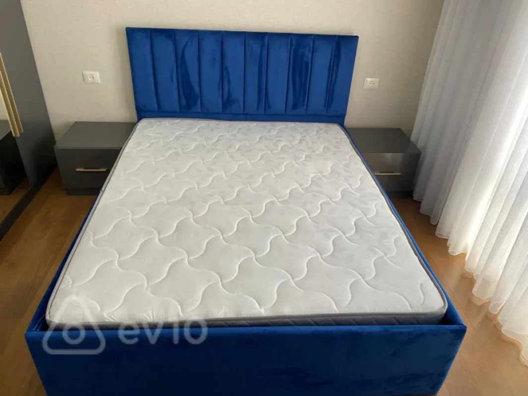 Kirayə verilir 2 otaqlı yeni tikili 61 m²