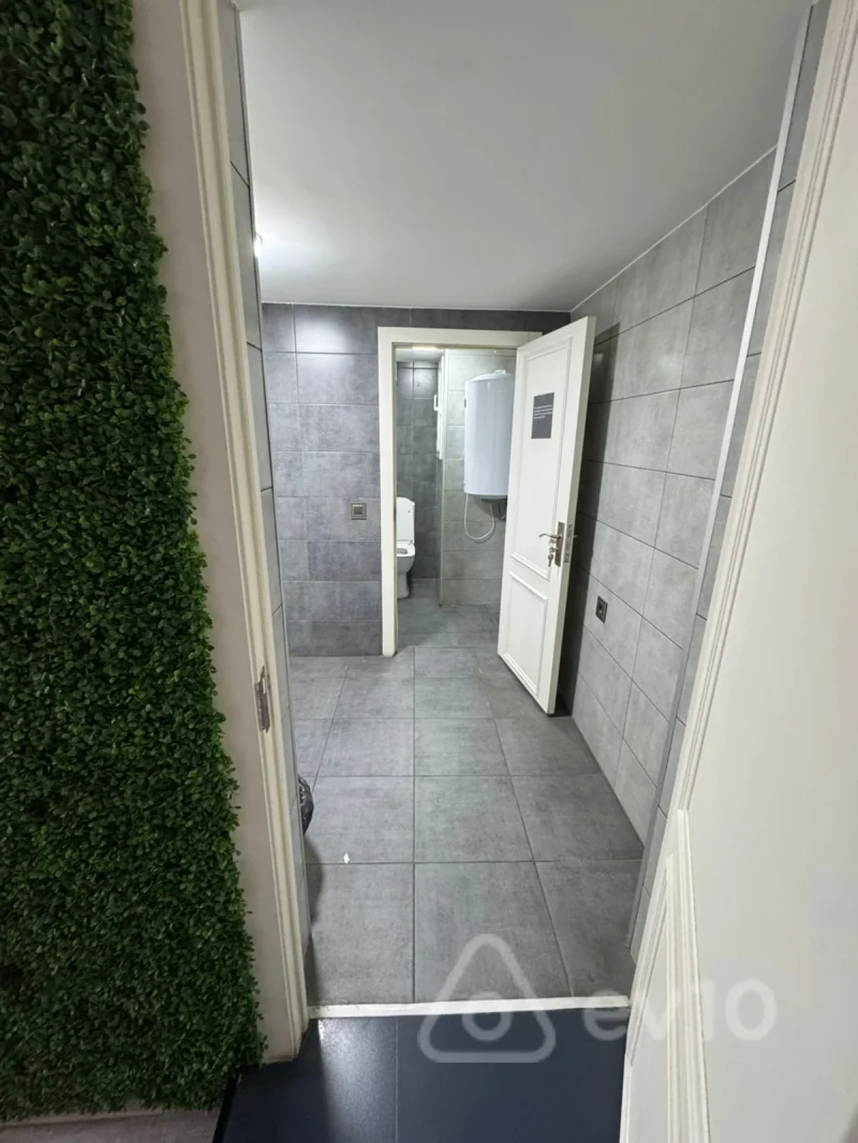 Kirayə verilir mənzil 200 m²