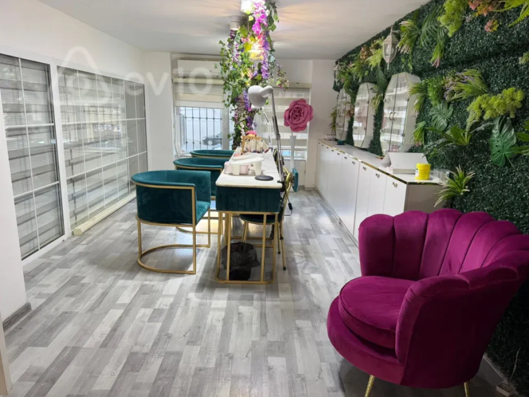 Kirayə verilir mənzil 200 m²