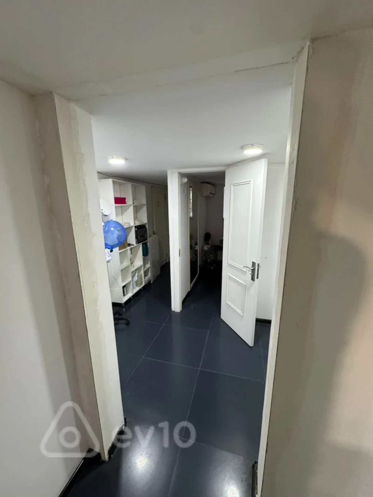 Kirayə verilir mənzil 200 m²