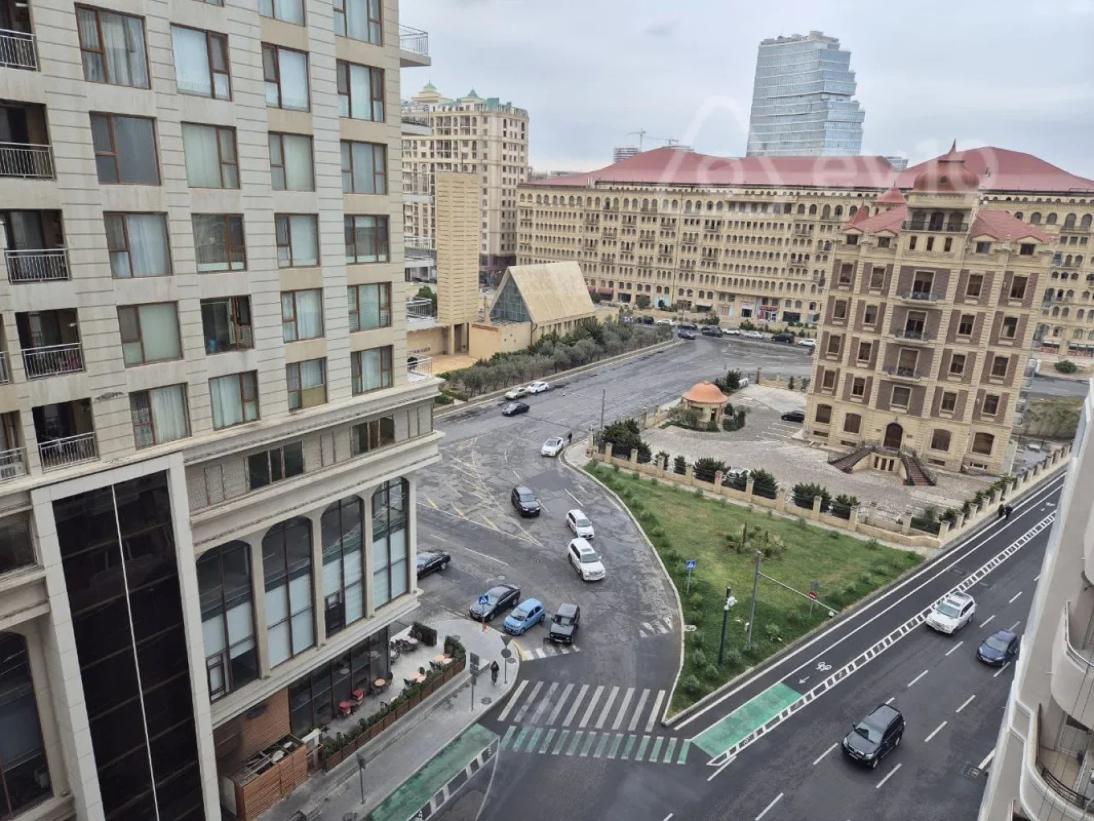 Kirayə verilir 3 otaqlı yeni tikili 167 m²