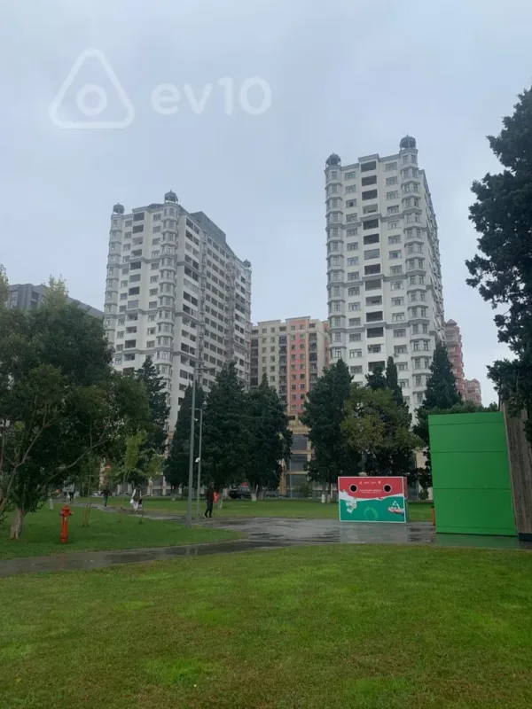 Kirayə verilir 2 otaqlı yeni tikili 94 m²