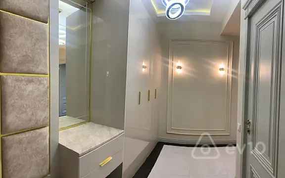 Kirayə verilir 2 otaqlı yeni tikili 94 m²