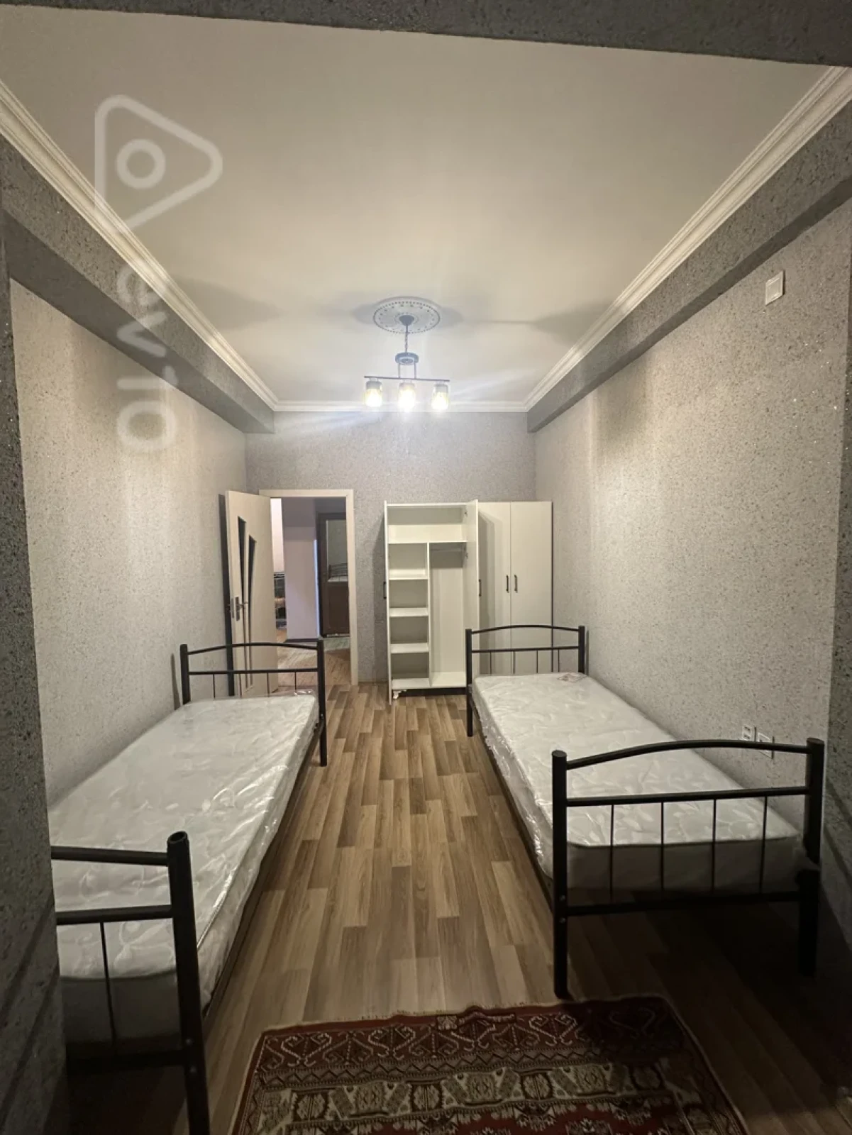 Kirayə verilir 2 otaqlı yeni tikili 60 m²