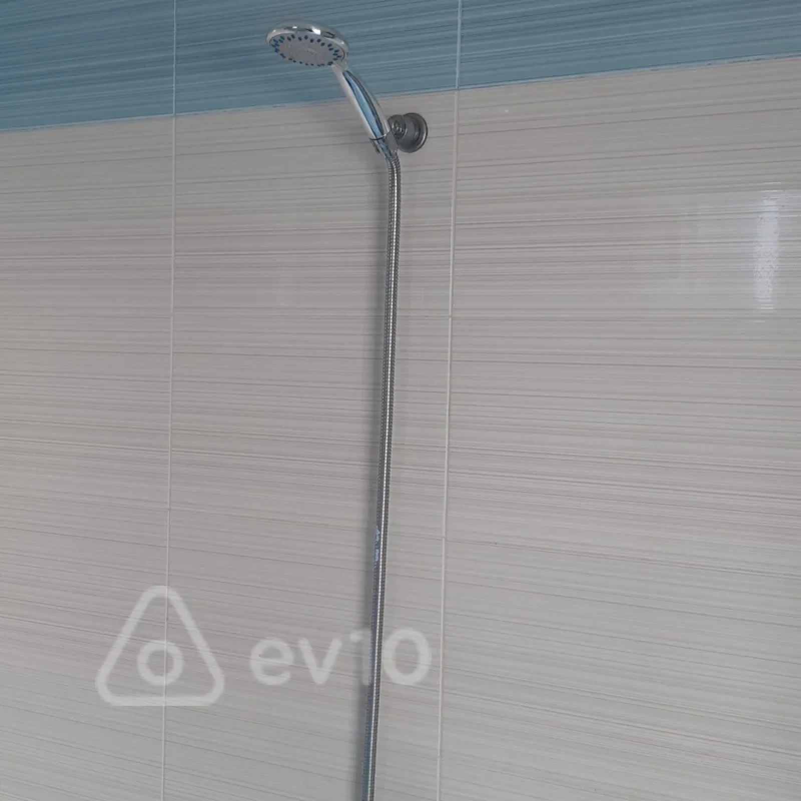 Kirayə verilir 2 otaqlı həyət evi 55 m²