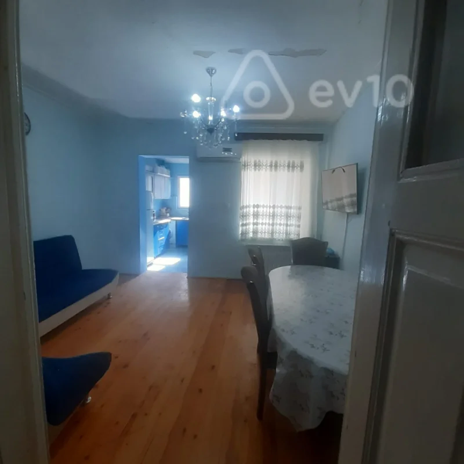 Kirayə verilir 2 otaqlı həyət evi 55 m²
