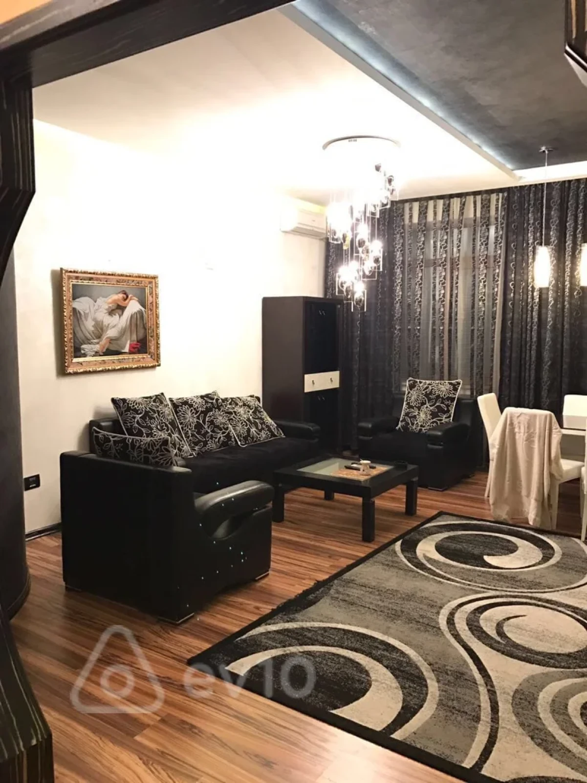 Kirayə verilir 3 otaqlı yeni tikili 140 m²