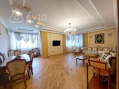 Kirayə verilir 4 otaqlı yeni tikili 220 m² — Bakı, Nəsimi 4 otaq 220.00 m²