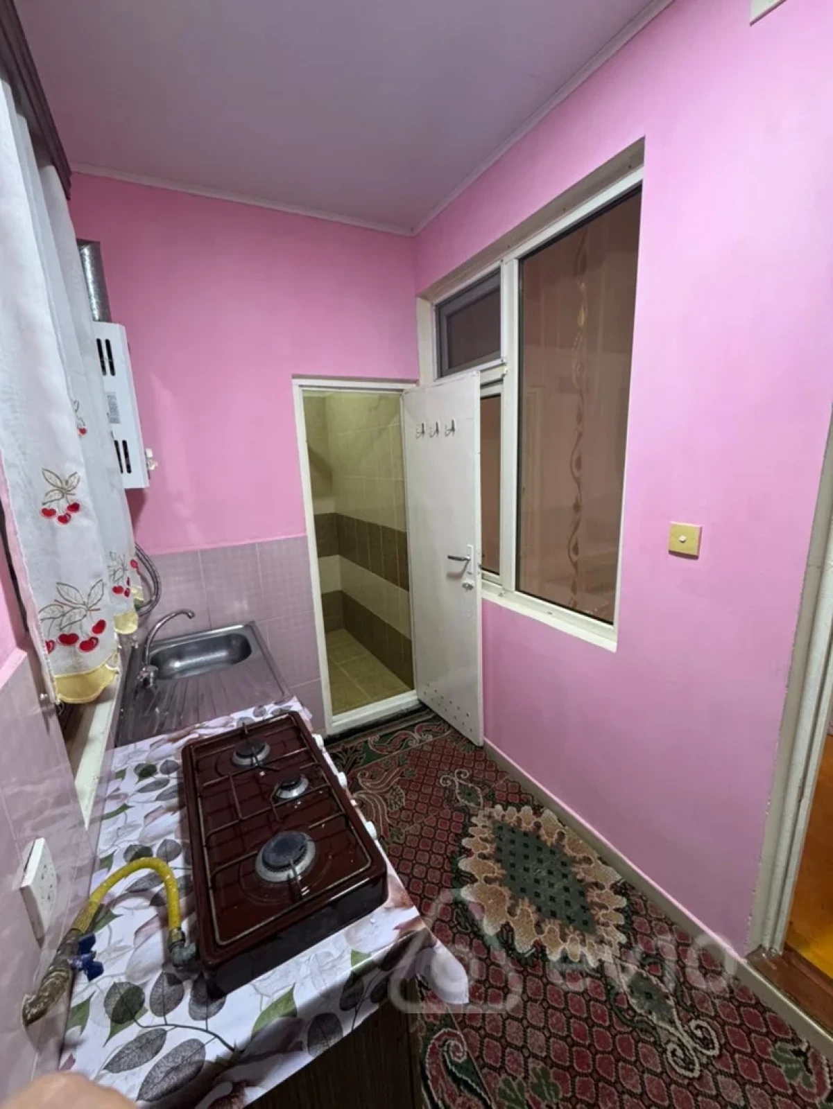 Kirayə verilir 1 otaqlı həyət evi 25 m²