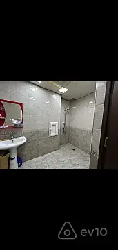 Kirayə verilir 2 otaqlı yeni tikili 60 m²