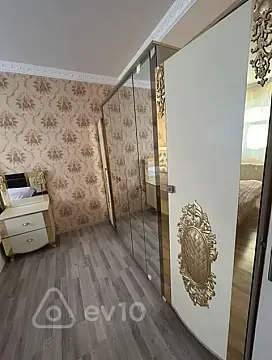 Satılır 4 otaqlı həyət evi 130 m²