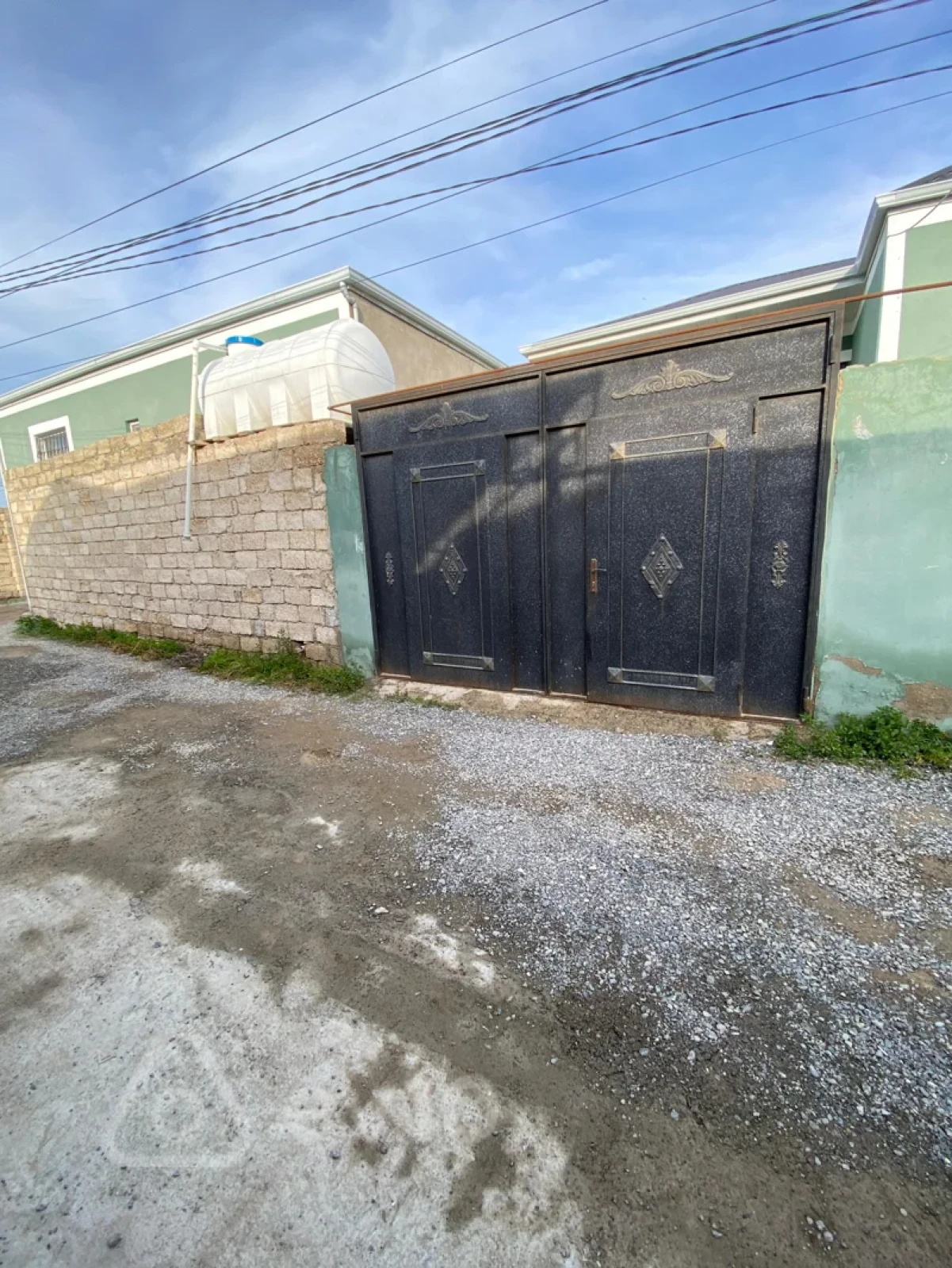 Kirayə verilir 3 otaqlı həyət evi 5 m²