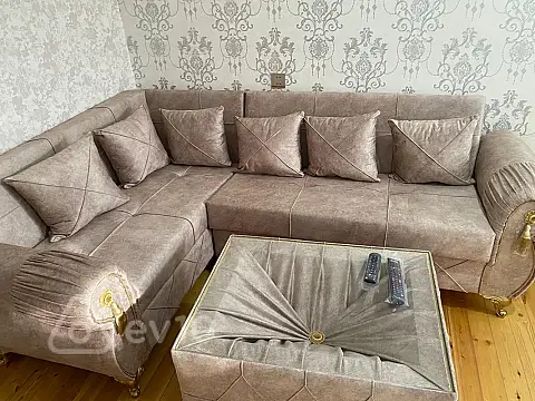 Kirayə verilir 3 otaqlı həyət evi 5 m²