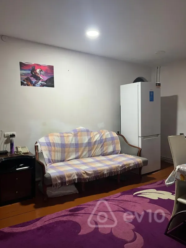 Kirayə verilir 1 otaqlı köhnə tikili 30 m²