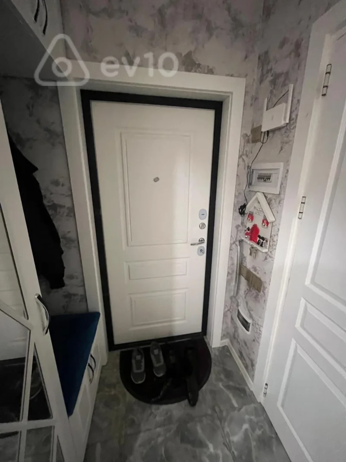 Satılır 3 otaqlı yeni tikili 82 m²