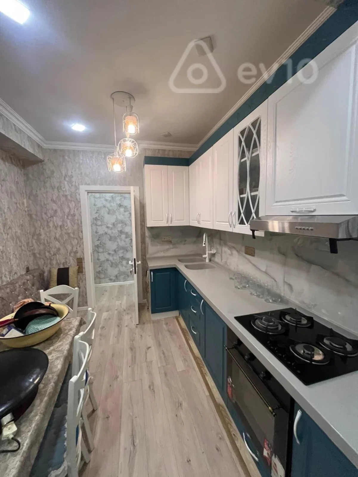 Satılır 3 otaqlı yeni tikili 82 m²
