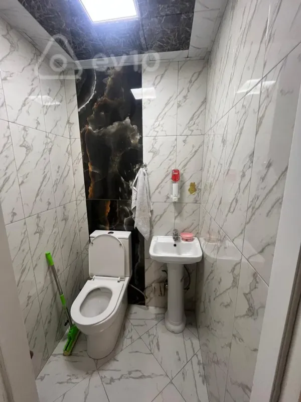 Satılır 3 otaqlı yeni tikili 82 m²