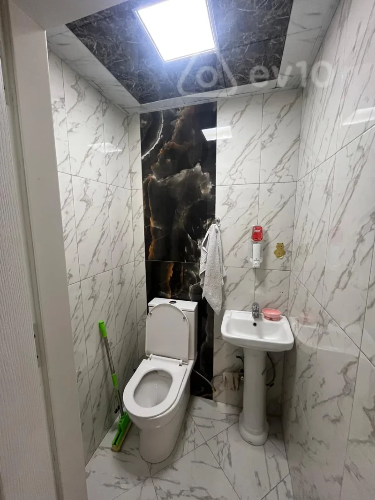 Satılır 3 otaqlı yeni tikili 82 m²