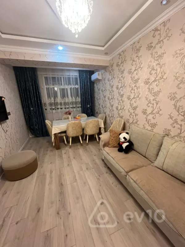 Satılır 3 otaqlı yeni tikili 82 m²
