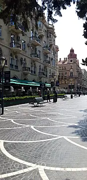 Kirayə verilir 2 otaqlı köhnə tikili 63 m² — Bakı, Səbail 2 otaq 63.00 m²