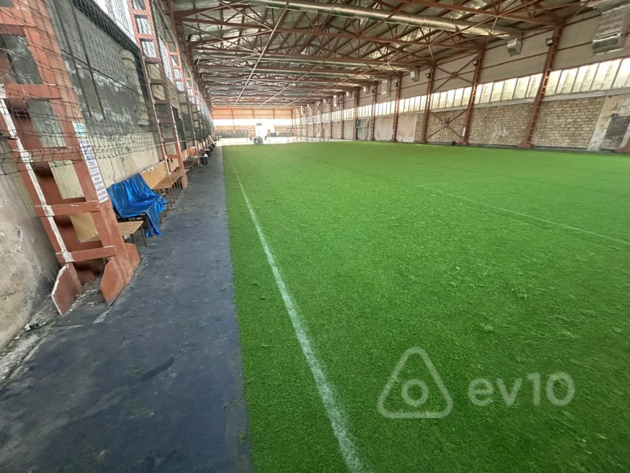 Kirayə verilir mənzil 2700 m²