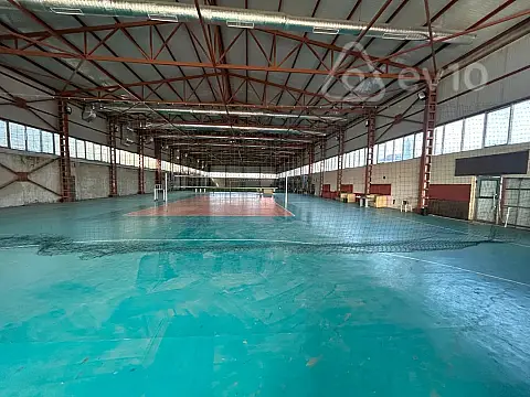 Kirayə verilir mənzil 2700 m²