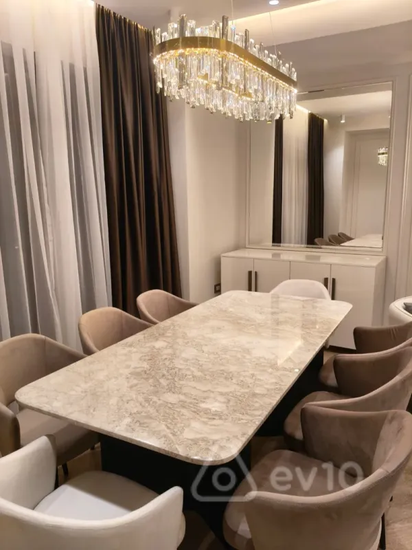 Kirayə verilir 3 otaqlı yeni tikili 115 m²