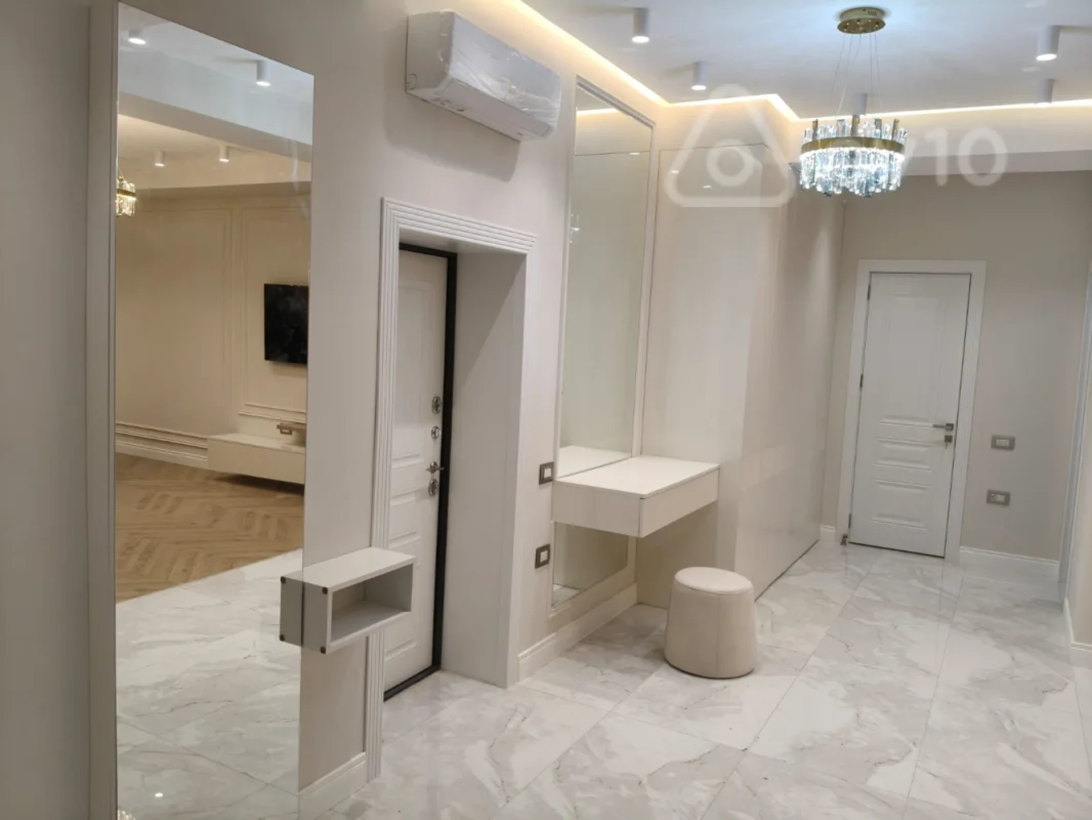 Kirayə verilir 3 otaqlı yeni tikili 115 m²