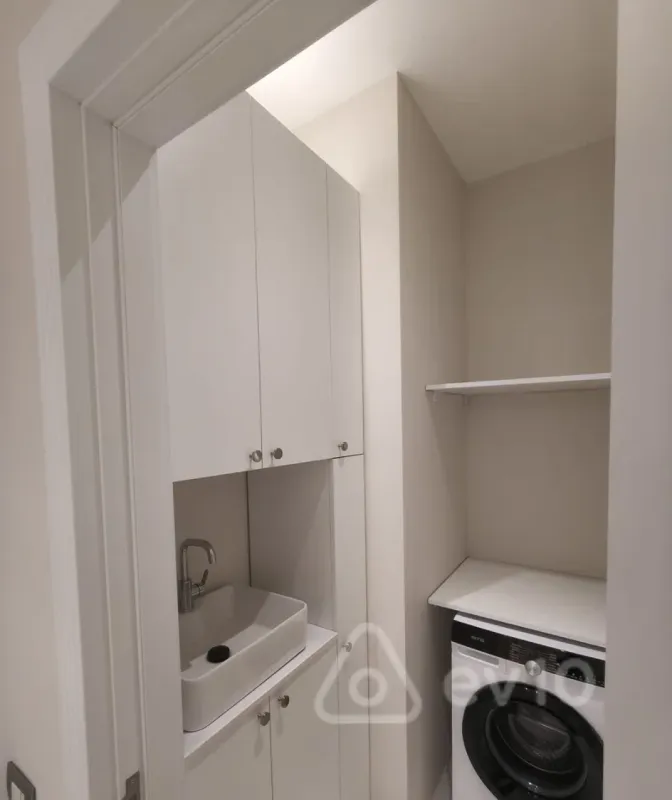 Kirayə verilir 3 otaqlı yeni tikili 115 m²