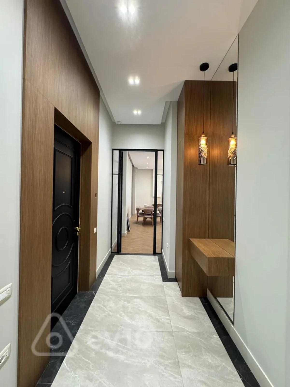 Kirayə verilir 4 otaqlı yeni tikili 150 m²