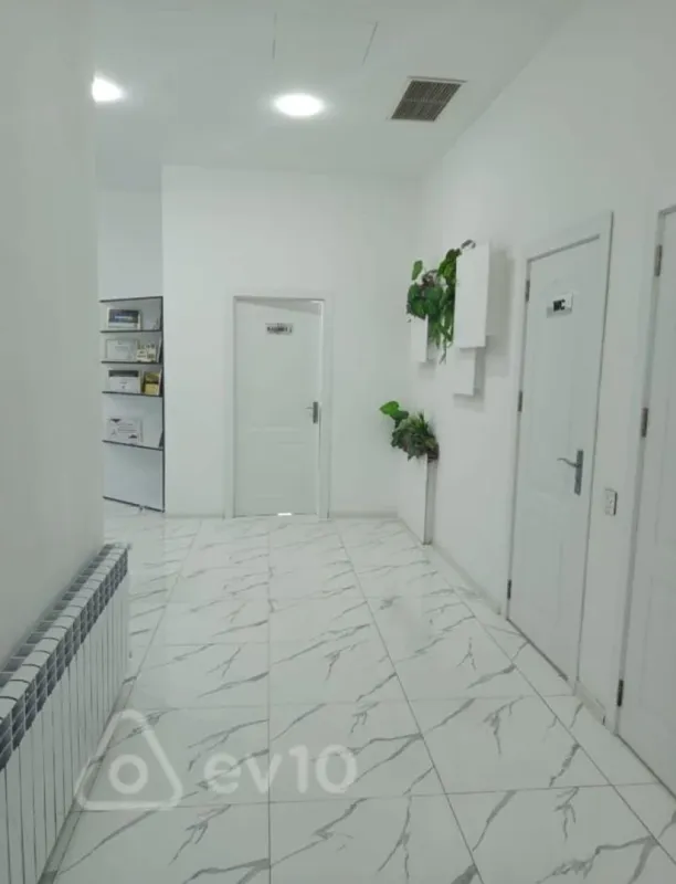 Kirayə verilir mənzil 155 m²