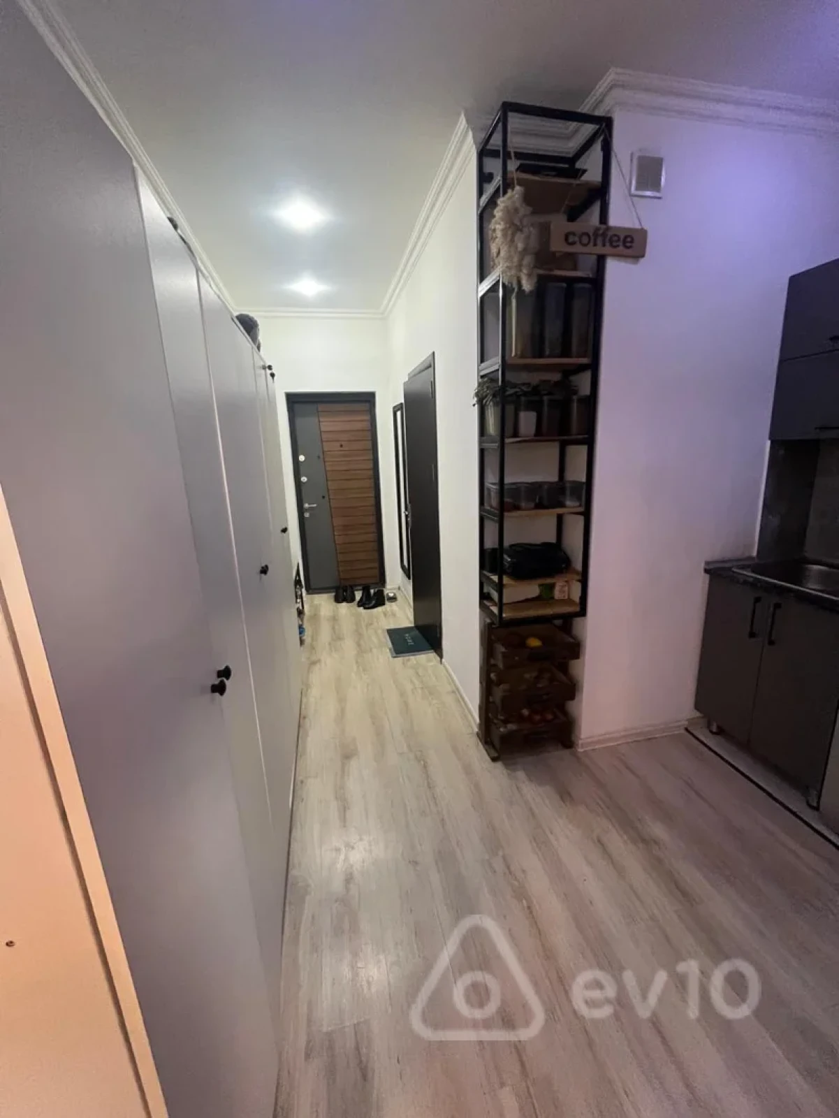 Satılır 2 otaqlı yeni tikili 53 m²