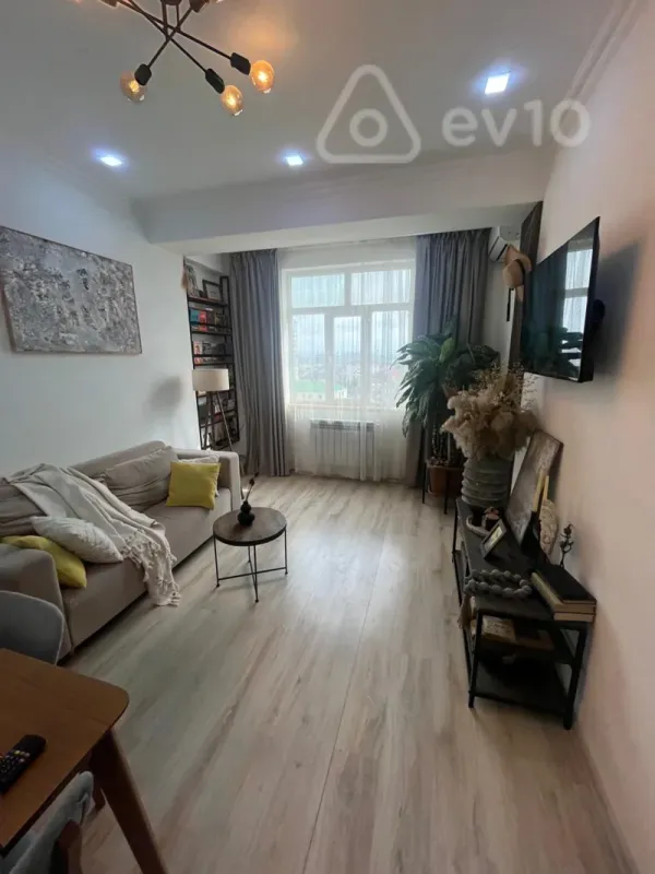 Satılır 2 otaqlı yeni tikili 53 m²