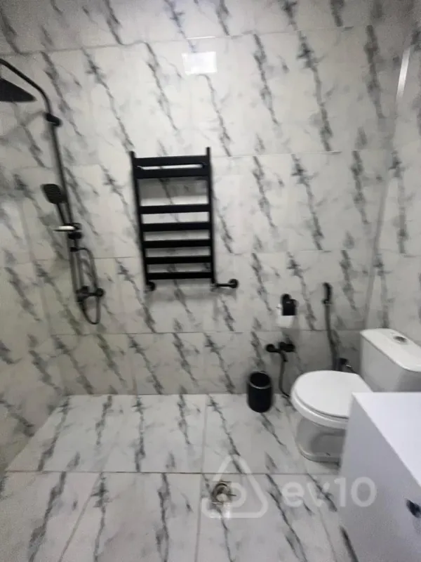 Satılır 2 otaqlı yeni tikili 53 m²
