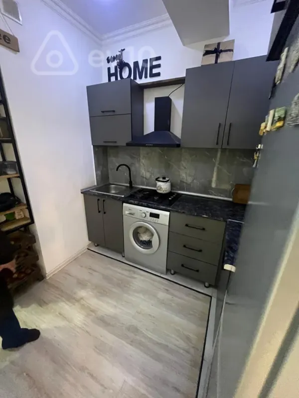 Satılır 2 otaqlı yeni tikili 53 m²