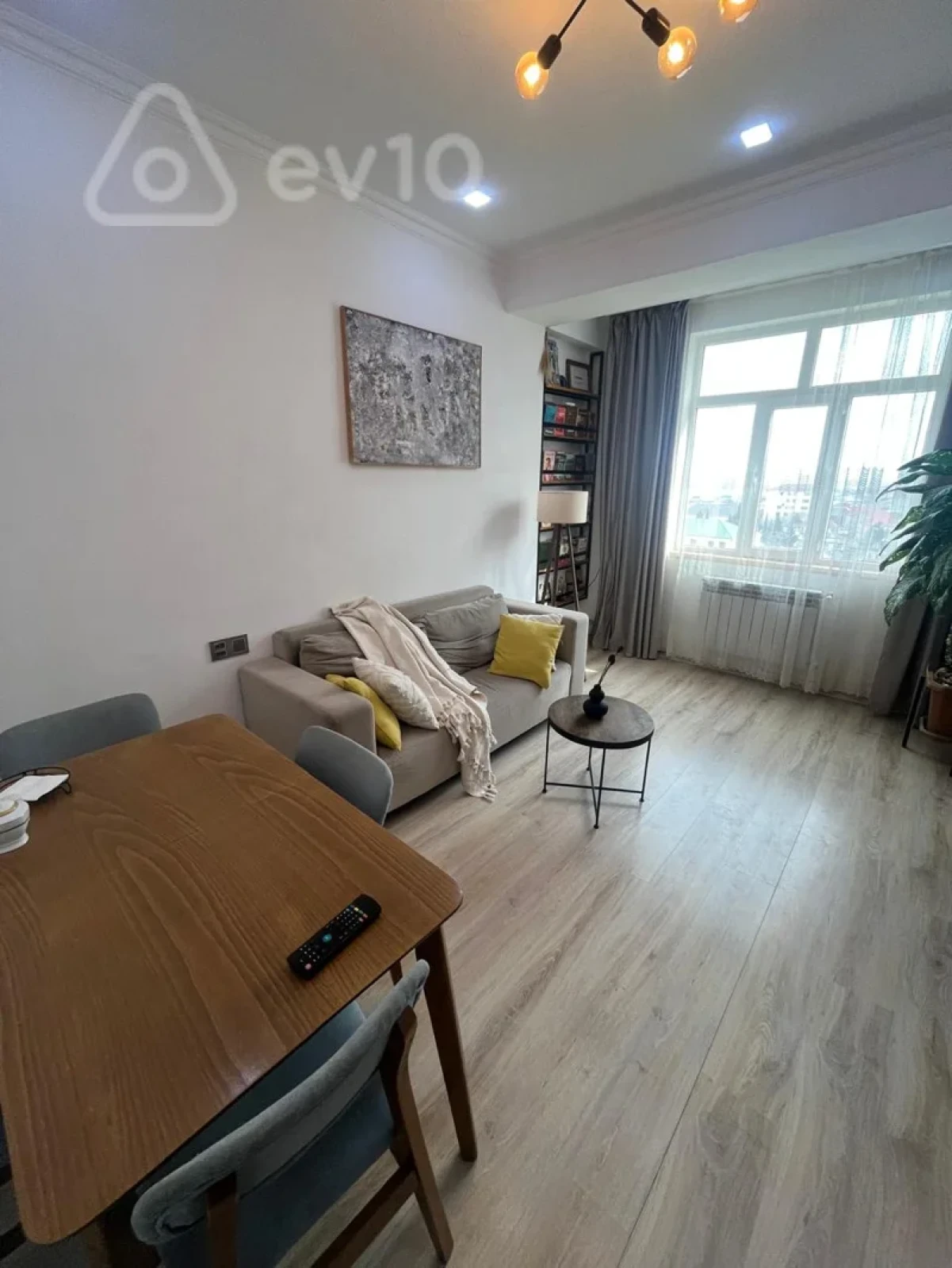 Satılır 2 otaqlı yeni tikili 53 m²