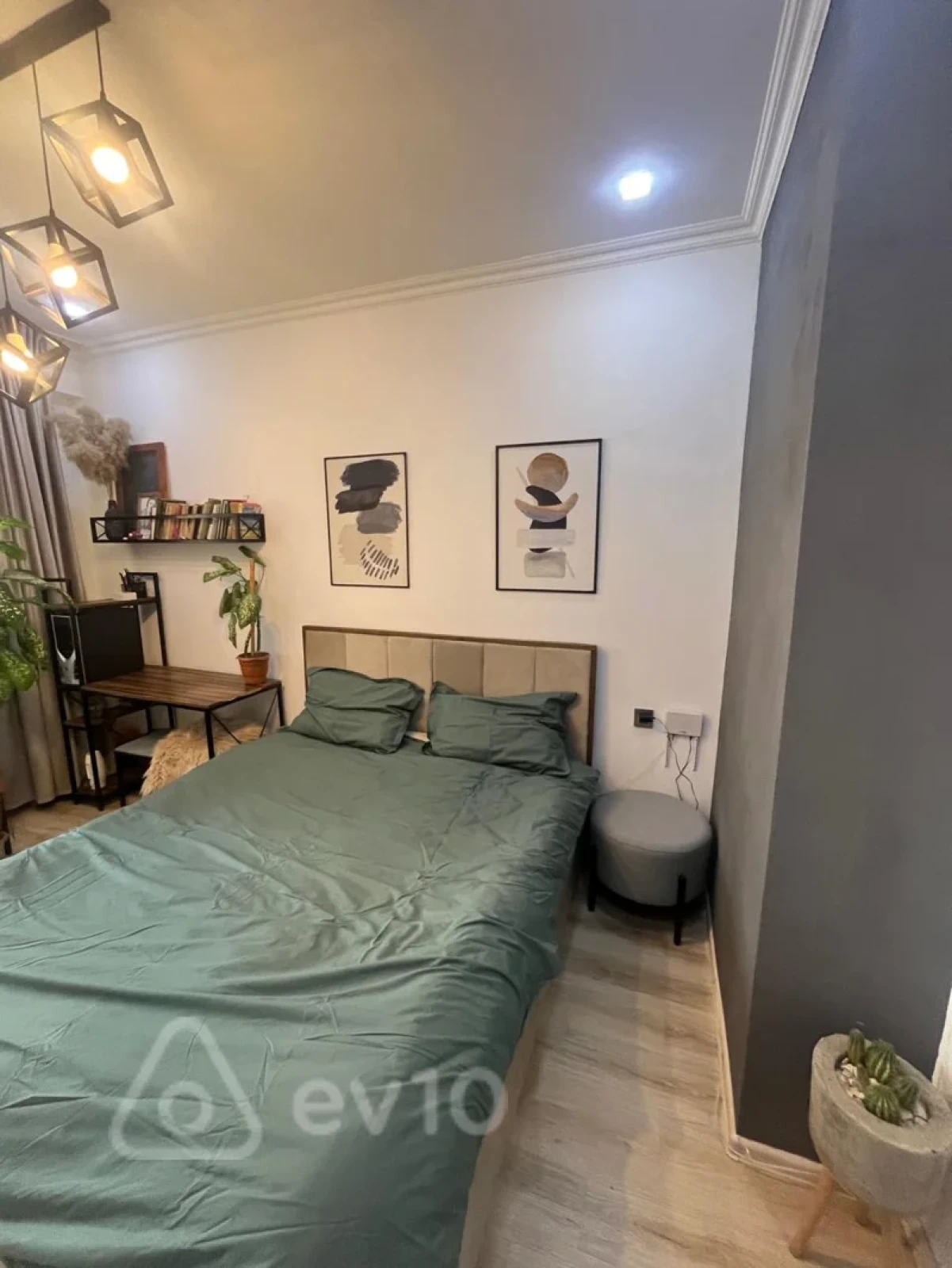 Satılır 2 otaqlı yeni tikili 53 m²