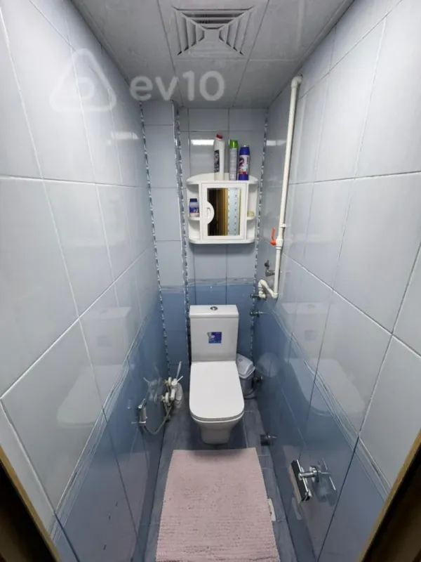 Satılır 3 otaqlı köhnə tikili 80 m²