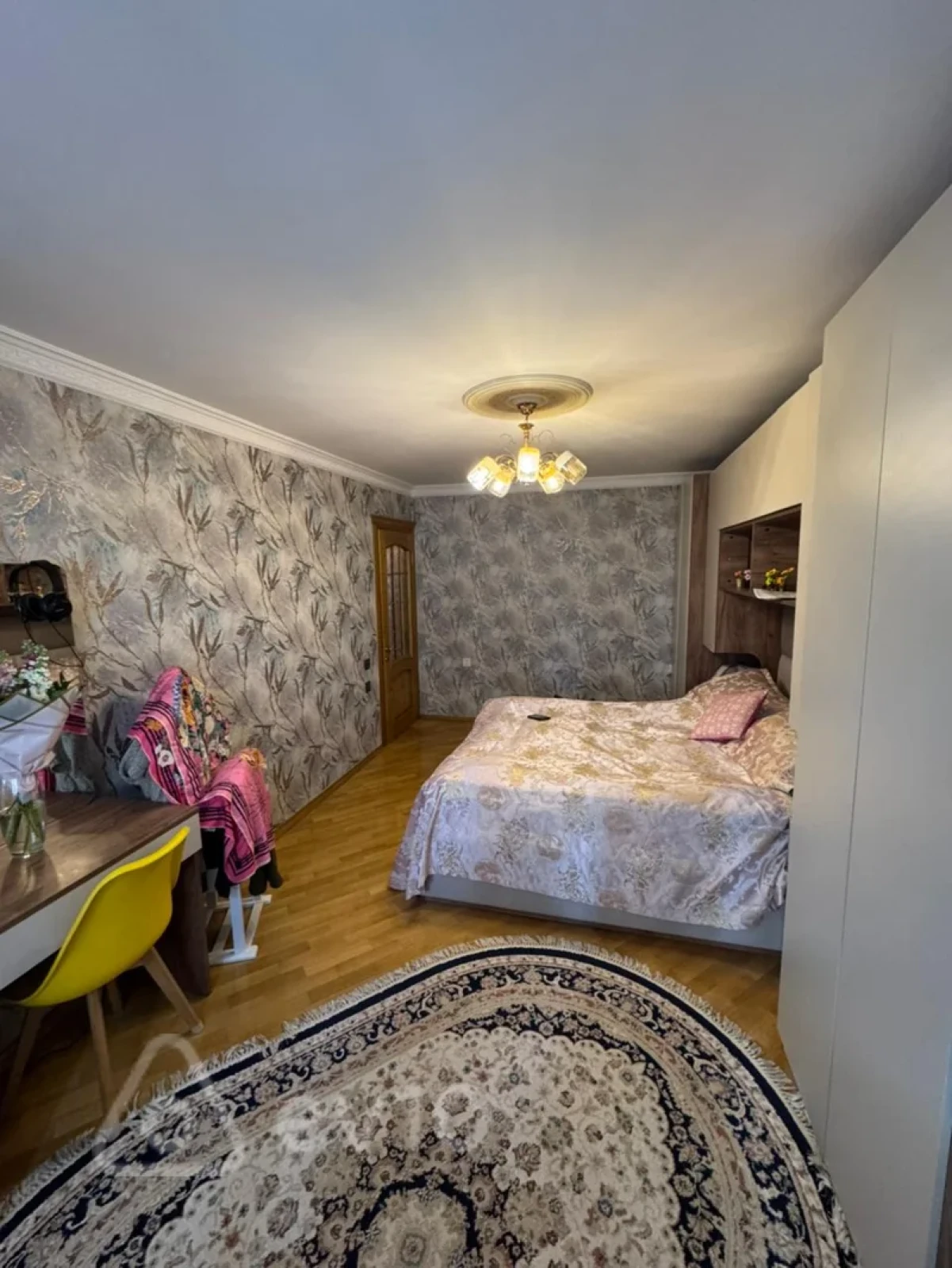 Satılır 3 otaqlı köhnə tikili 80 m²